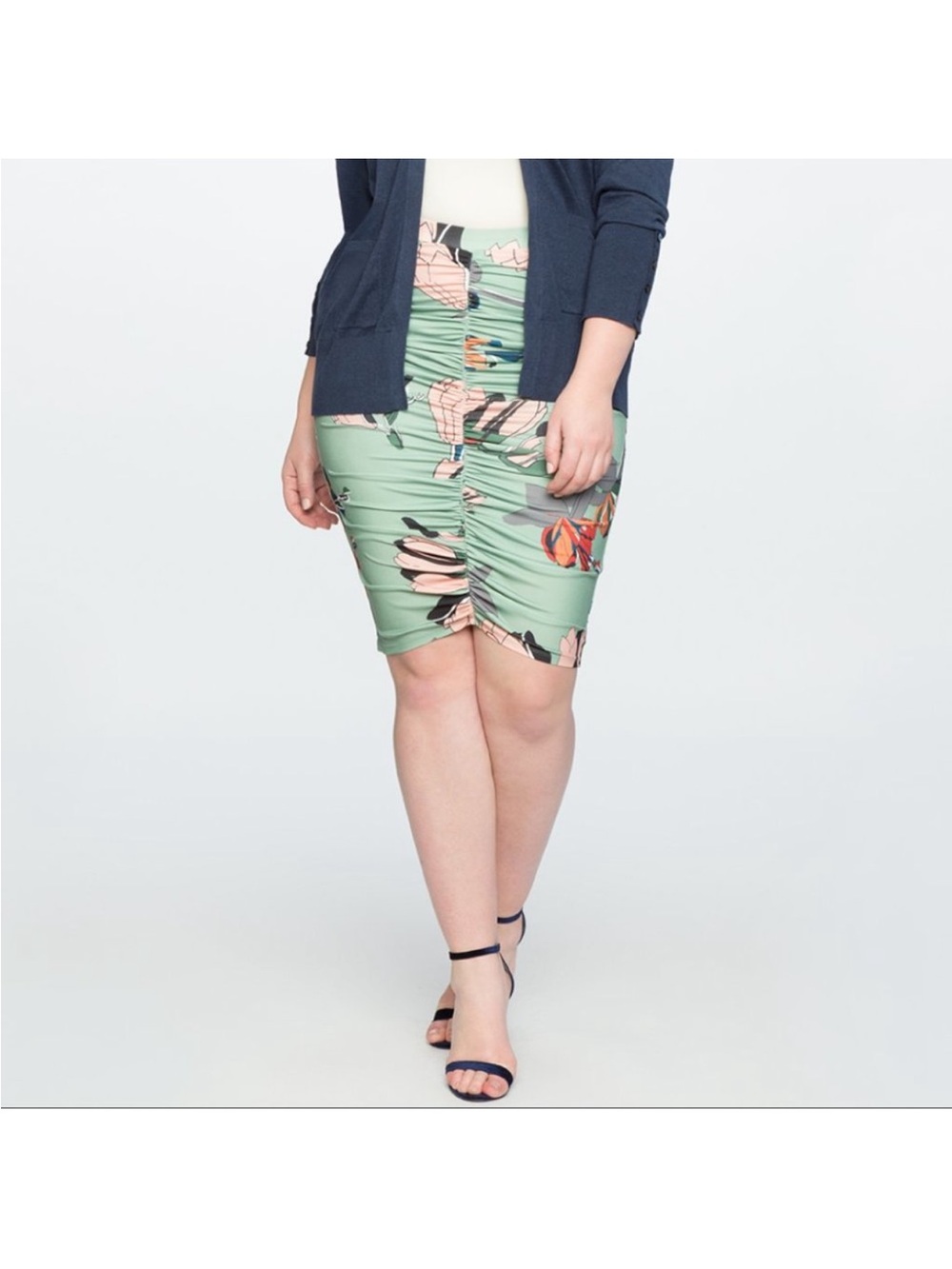 Eloquii Floral Ruched Miracle Pencil Skirt 14/16
